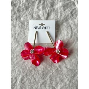 NWT Nine West Pink Flower Drop Floral Rhinestone Gold Tone Earrings Spring Moder